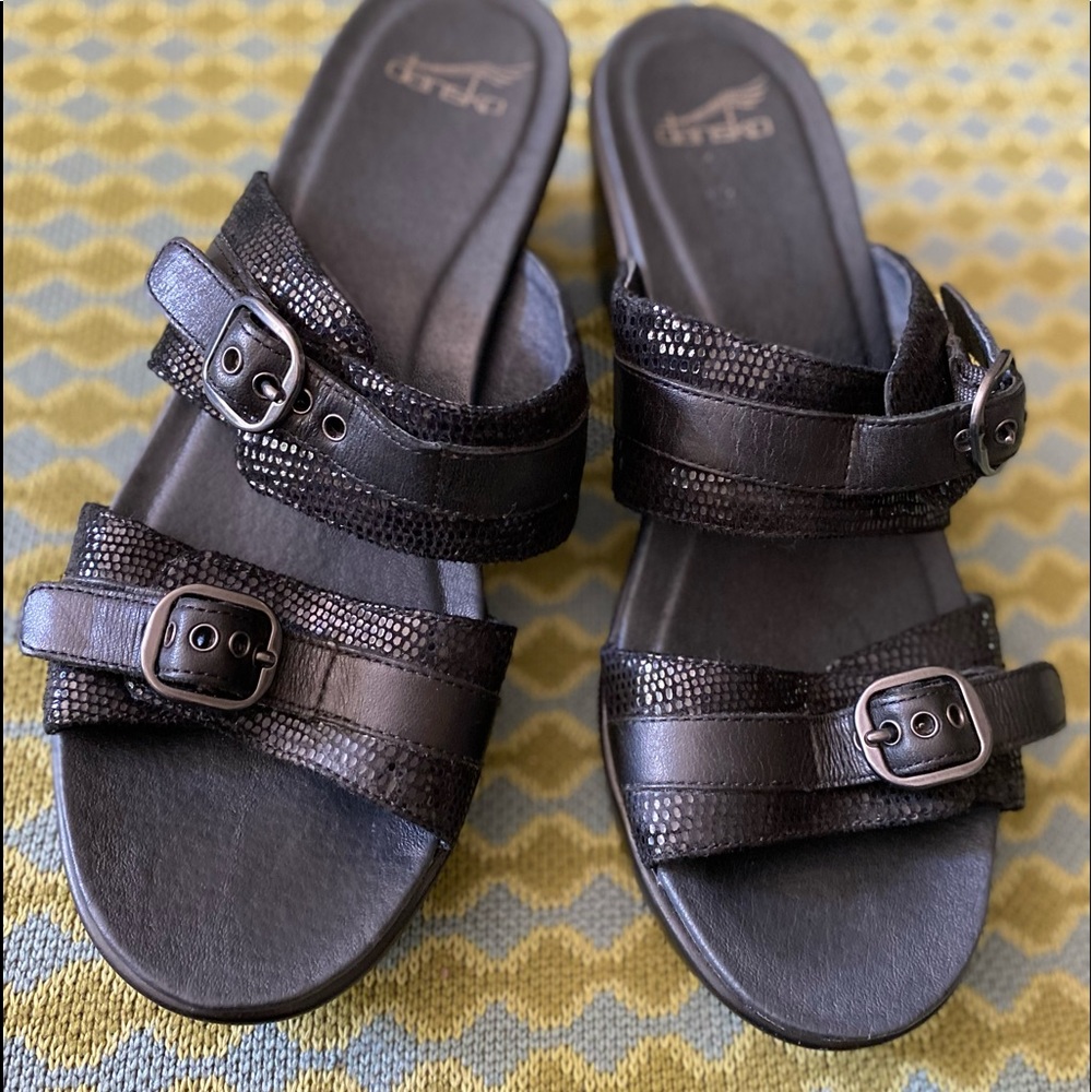 Dansko Two Buckle Strap Shimmery Black Slides Size 40